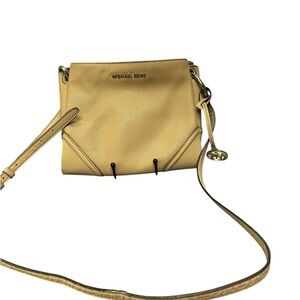 Michael Kors Nicole beige Crossbody Bag triple compartment 9 X 7” pebble leather